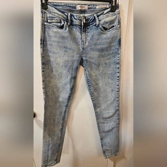 Guess Jeans Women's Low Rise Skinny Jeans Light Blue Size 28 - Picture 4 of 16
